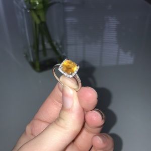 Beautiful size 10 white gold citrine women’s ring